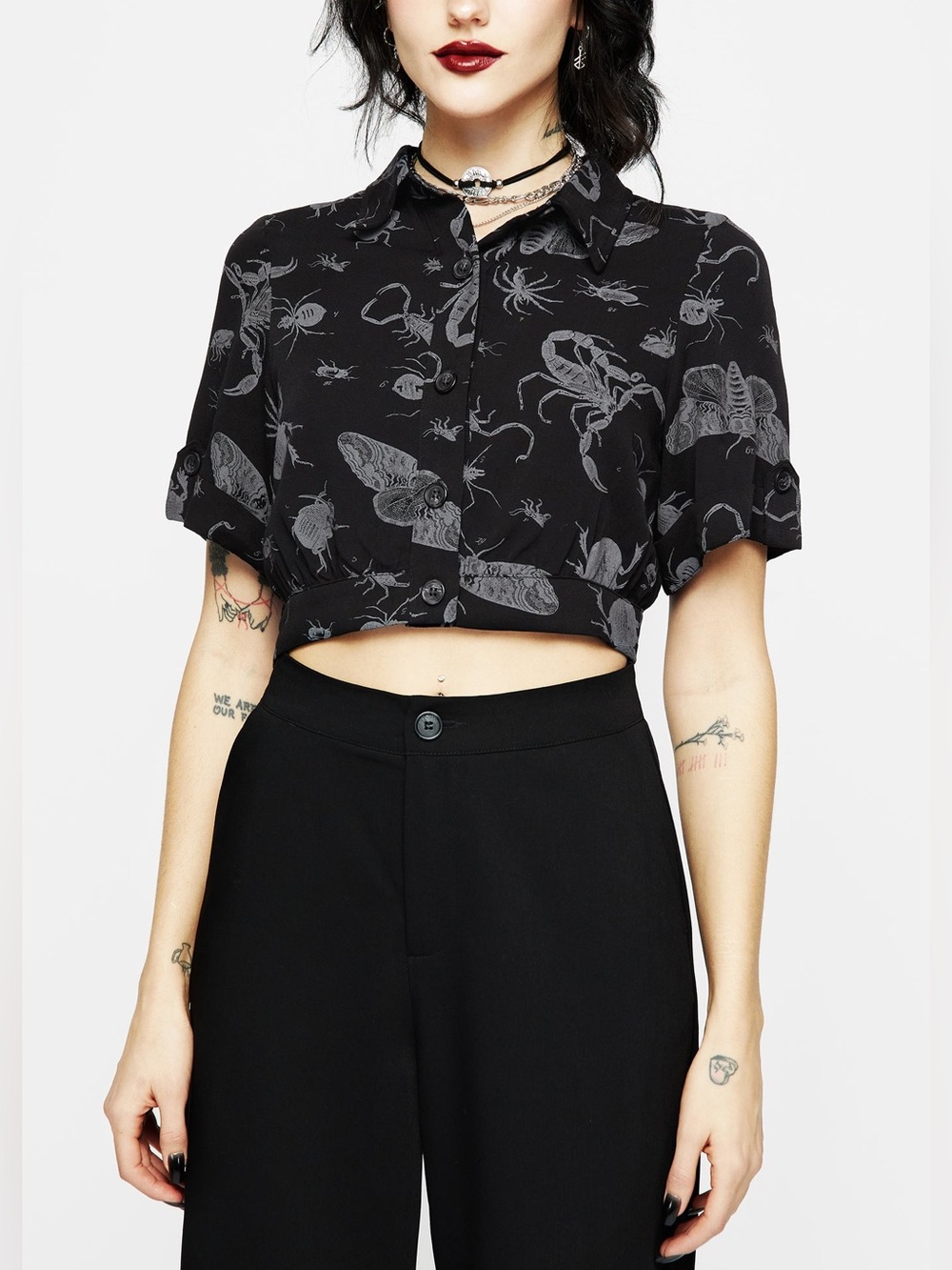 Disturbia Parasite Bugs Short Sleeve Crop Shirt in Black US 6 / UK 10 - Picture 3 of 9